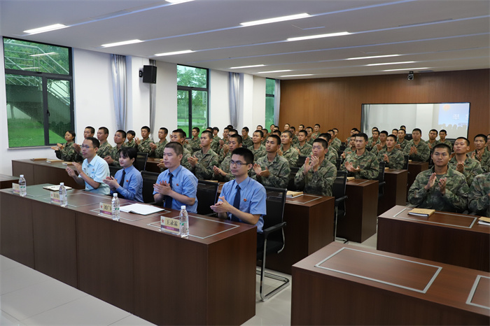 微信图片_20251118172736_1345_13.jpg 微信图片_20251118172736_1345_13.jpg