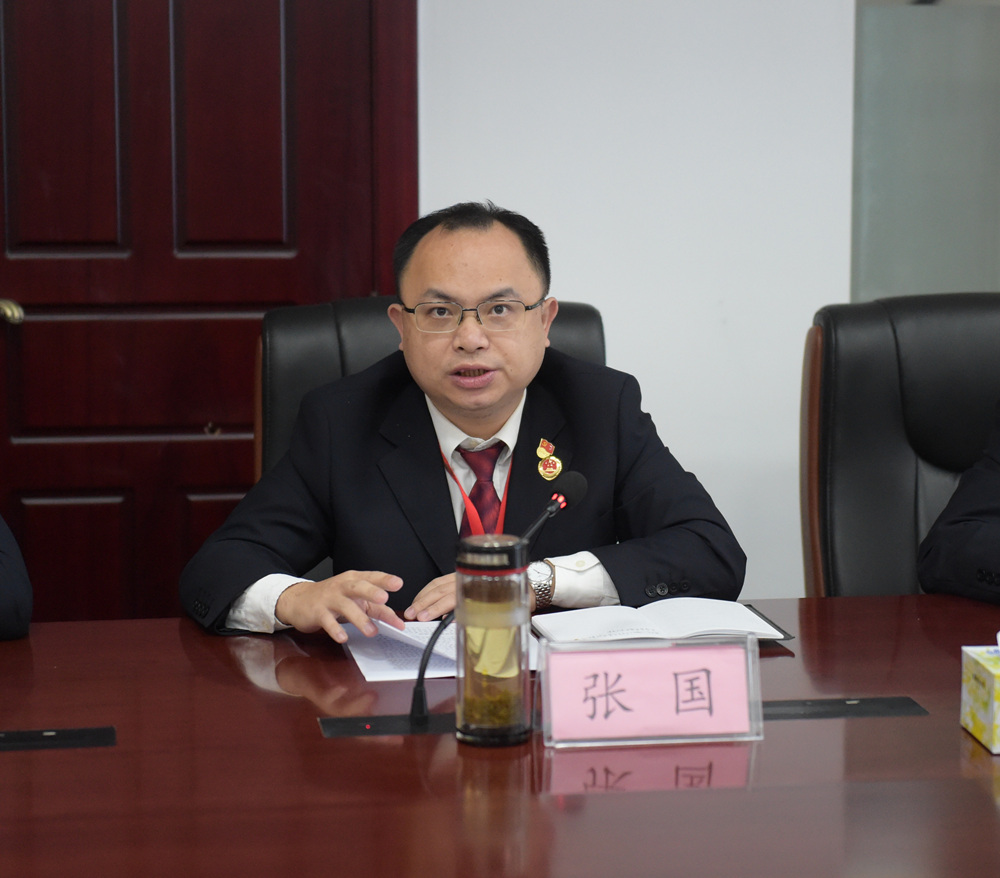 陵水县委副书记政法委书记张纳军对县检察院新一轮扫黑除恶专项斗争